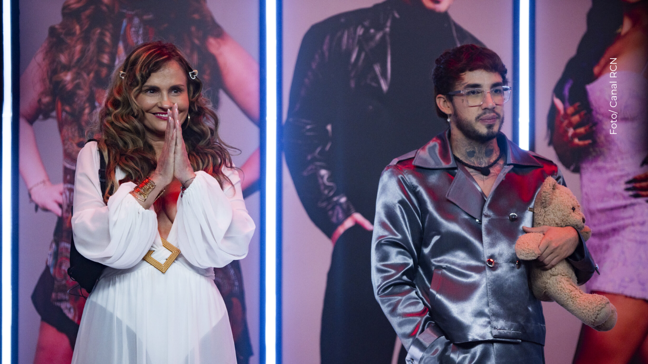 Aura Cristina Geithner arremete contra Valentino