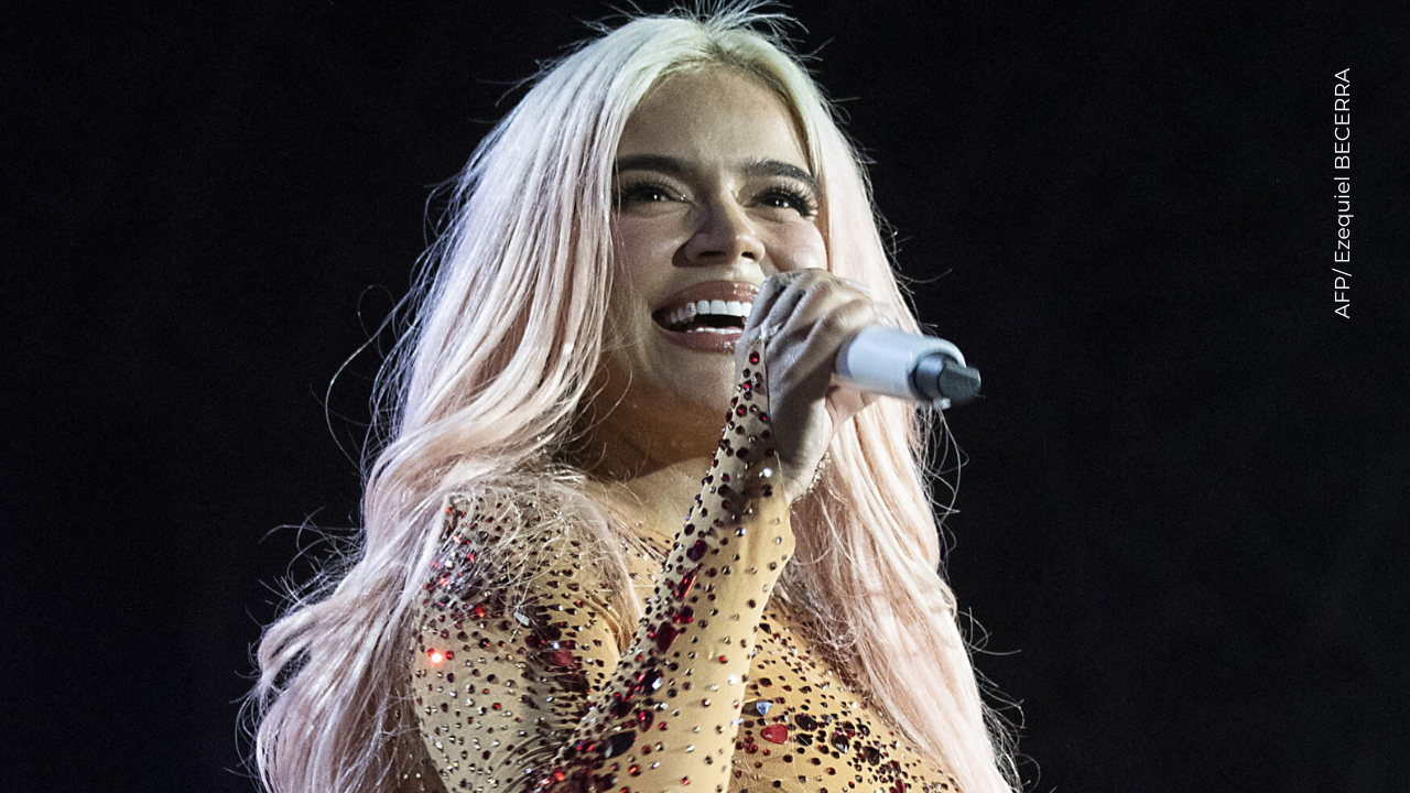 Karol G desata polémica por los altos precios de su concierto en Bogotá.