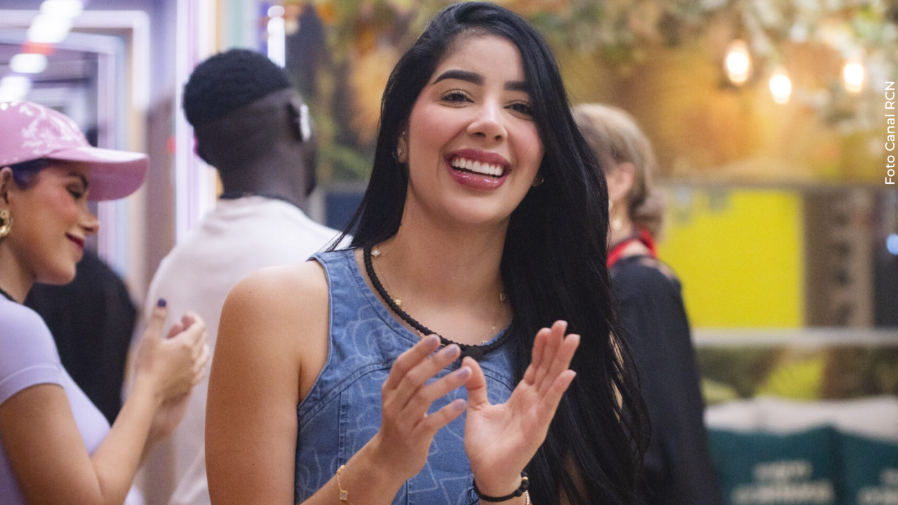 Mariana Zapata es castigada por El Jefe y pasa la noche en el calabozo