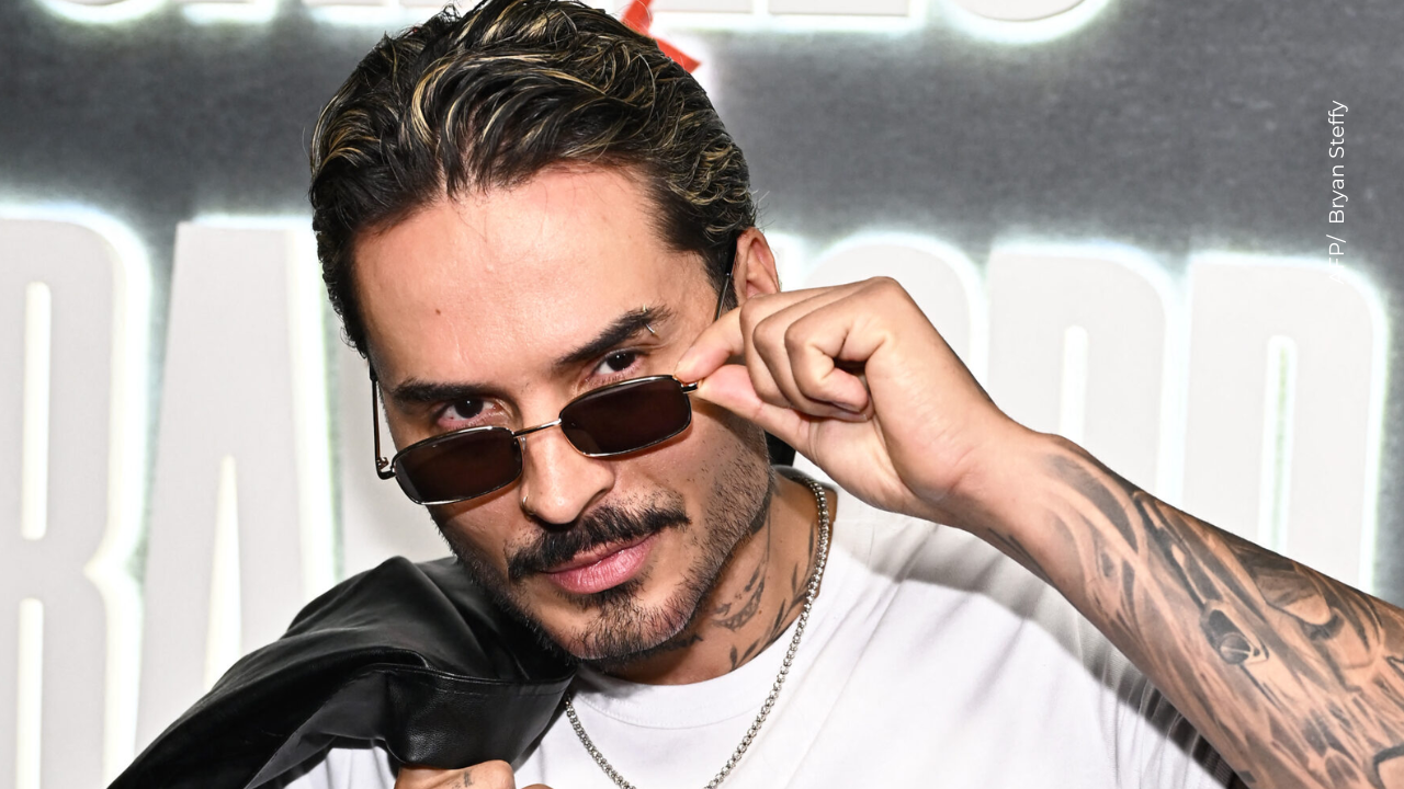 Reykon sorprende al hablar de Karol G
