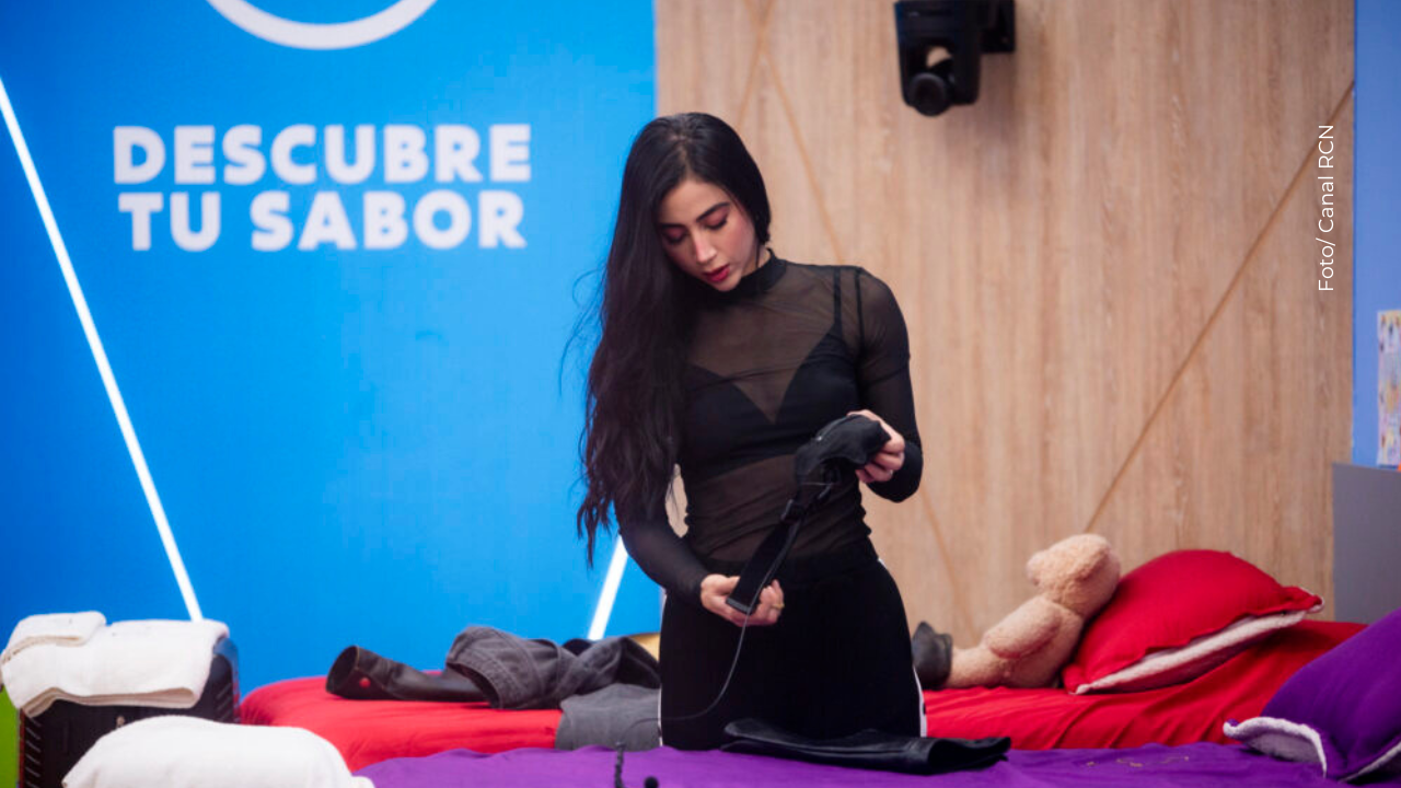 Prima de Karola criticó a Beba y La Jesuu y desató polémica en redes