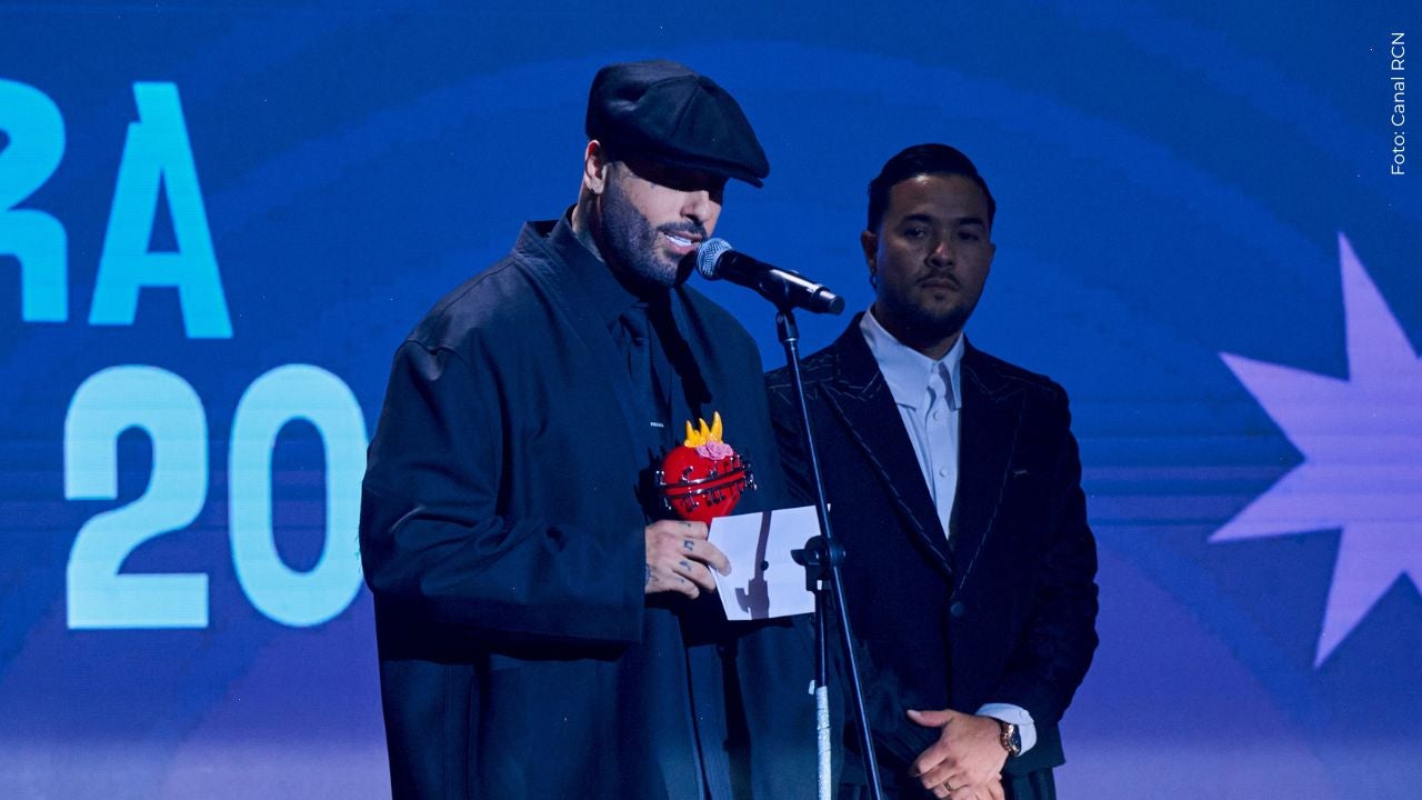 La joven novia de Nicky Jam se llevó miradas tras aparecer con él en Bogotá