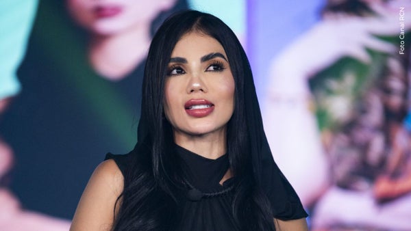 Físico de Karina García en transmisión en vivo deja en shock a sus fans: así luce