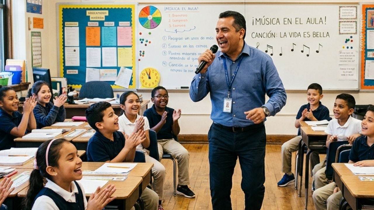 Profesor falleció frente a sus alumnos.