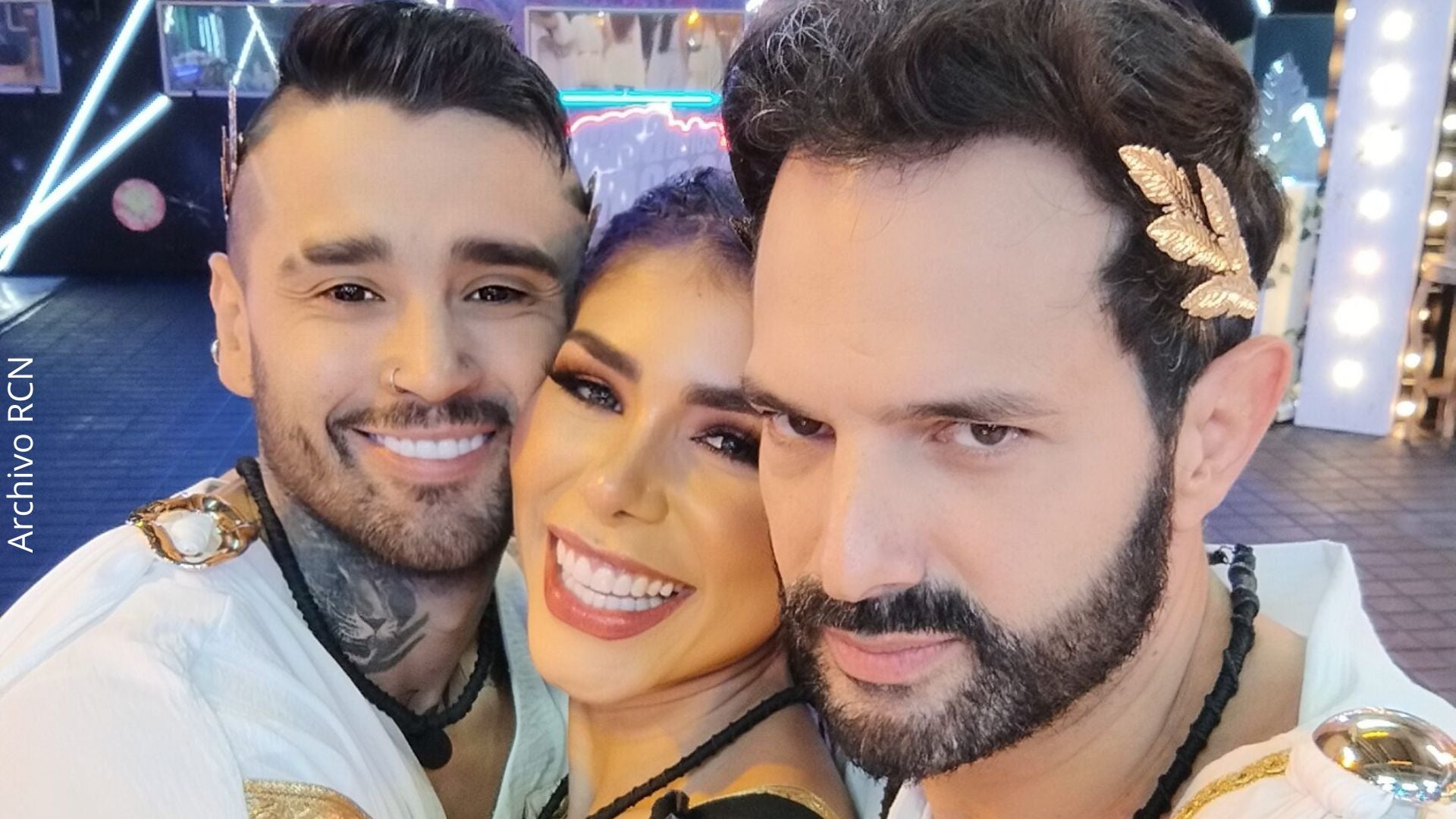 Alexa aseguró que NO quiere nada del premio de Alejandro.