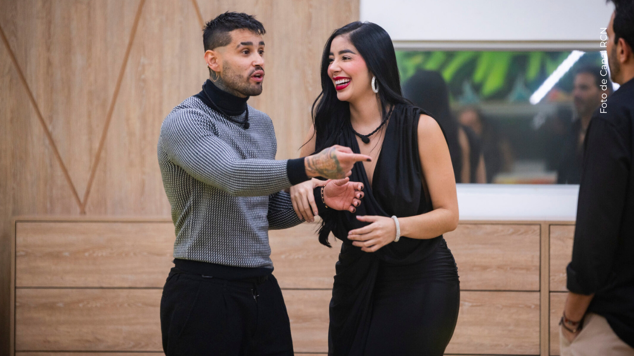 Mariana Zapata y Tebi Bernal en La casa de los famosos Colombia.