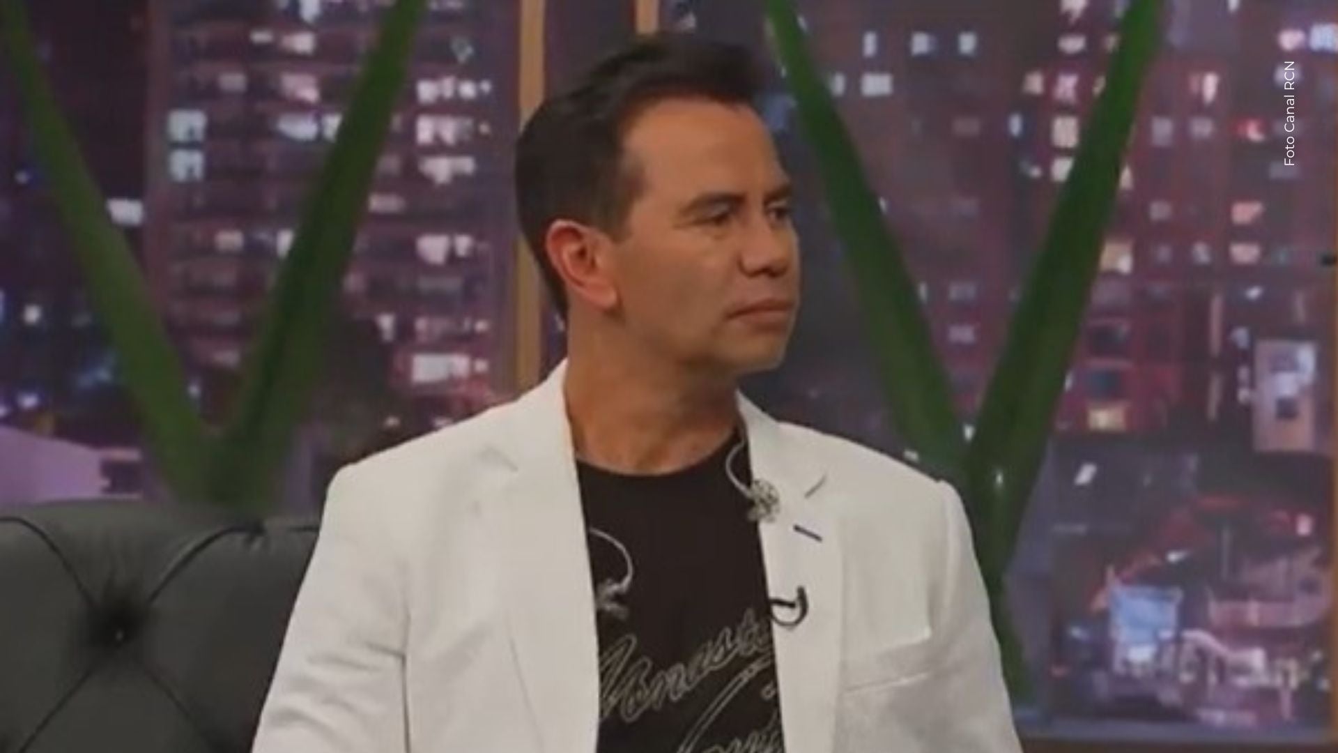 Jenny López y Jhonny Rivera indignados por video falso