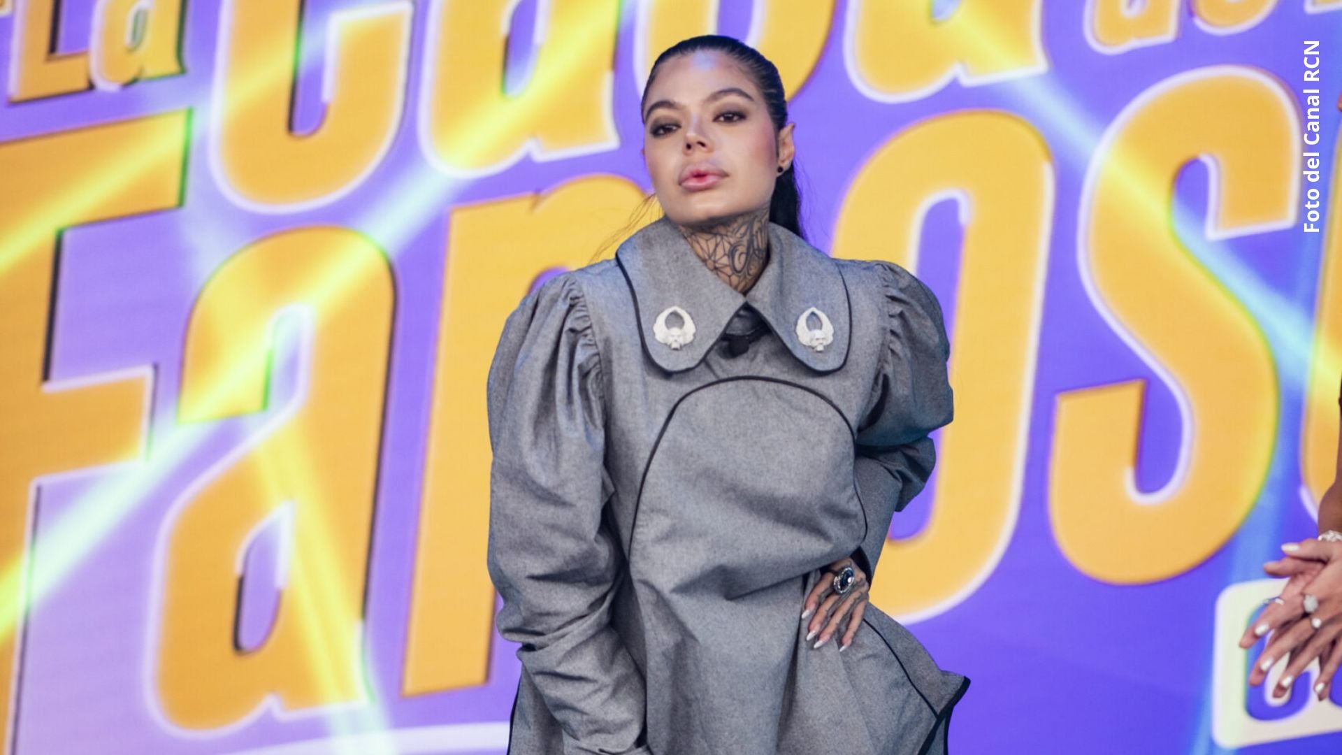 La influencer Melissa Gate impactó con un look en su cabello que llama la atención y explicó por qué le gusta lucir prendas que no son comunes.