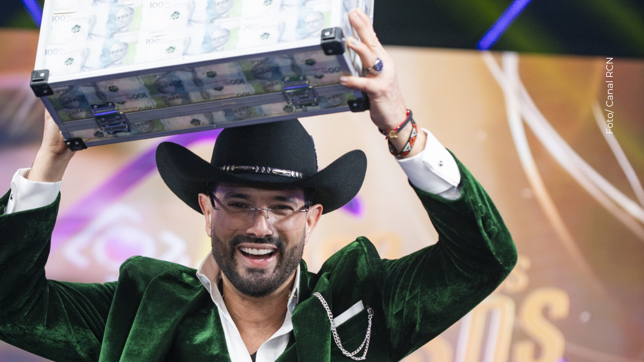Alejandro Estrada reabrió la polémica sobre su premio