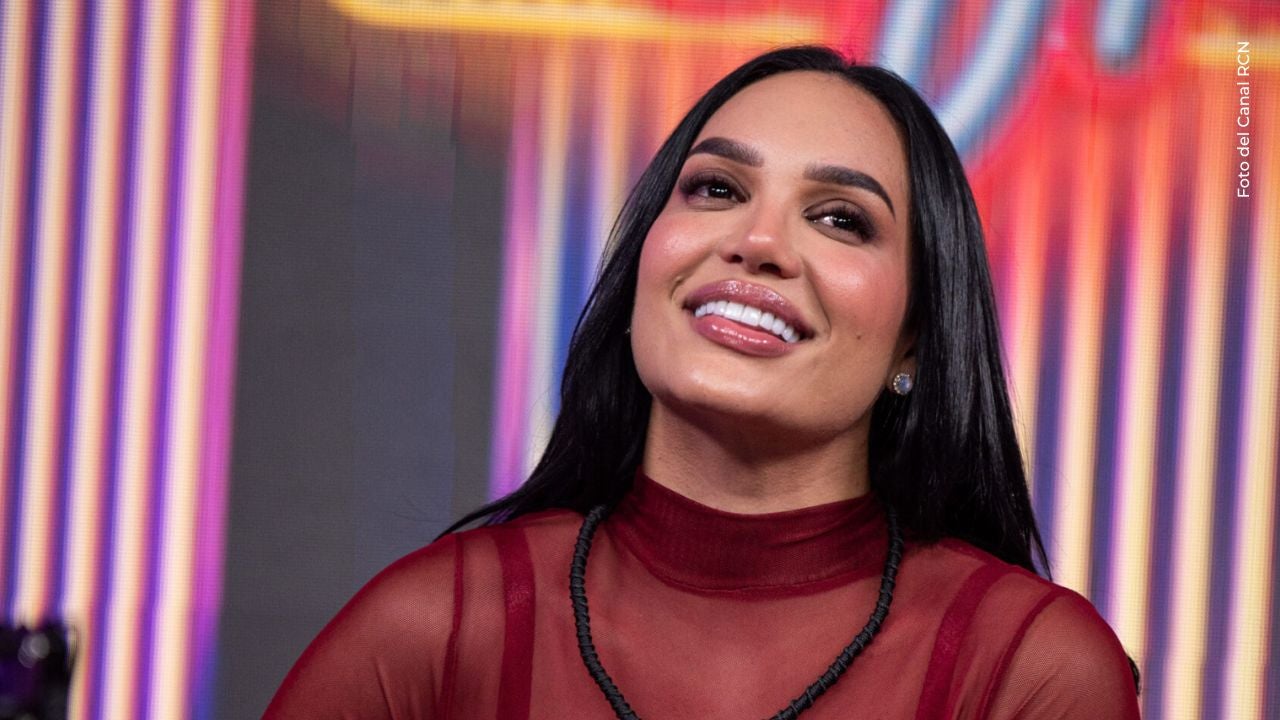 Andrea Valdiri impacta con su cambio de look y así luce ahora