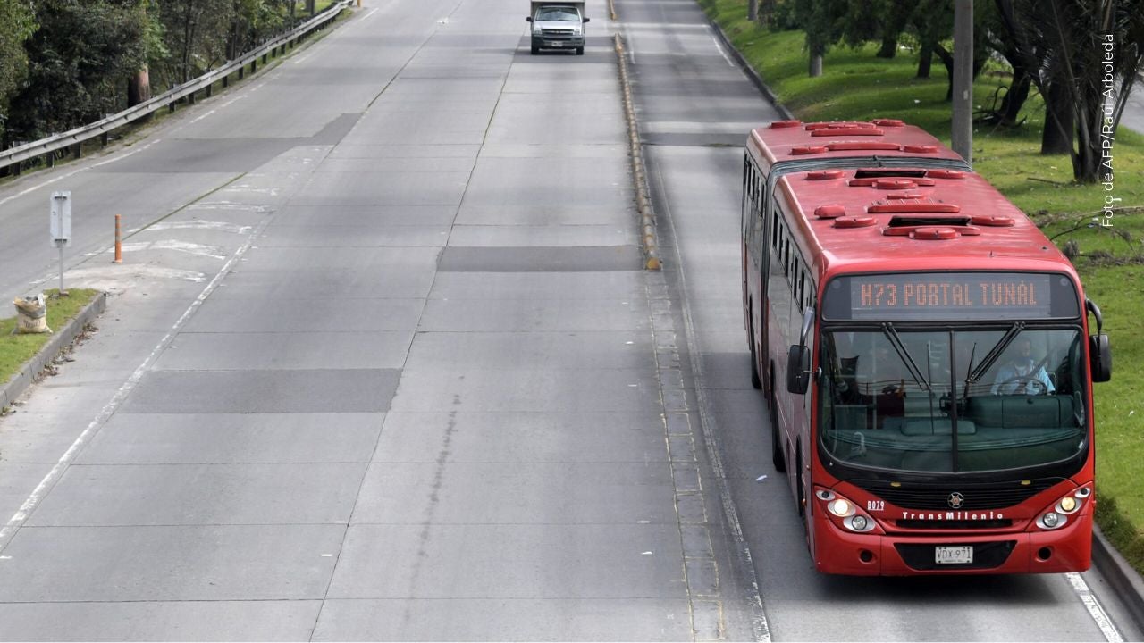 TransMilenio estrenó sillas aguamarinas: esto representa su nuevo color