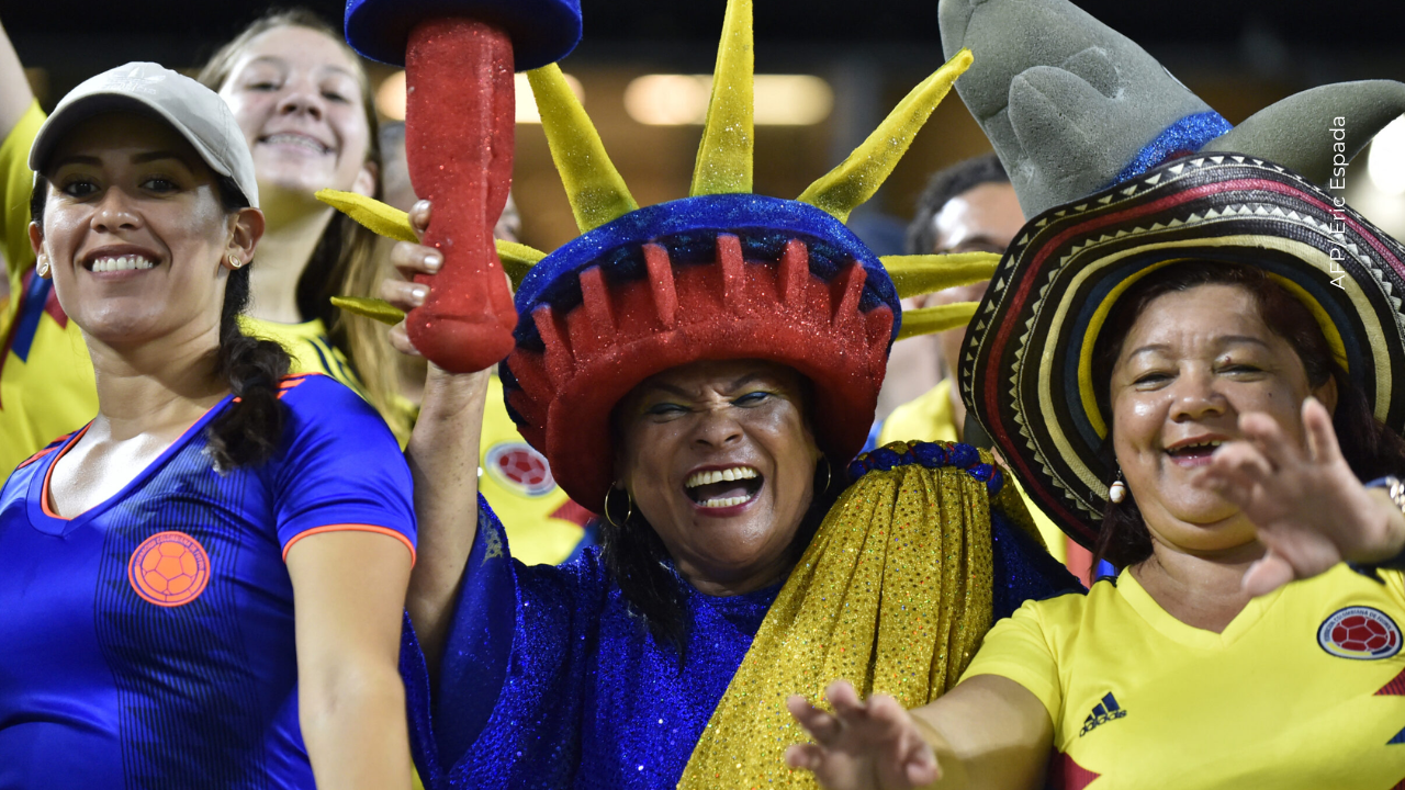 Niño de Uzbekistán no soportó la derrota y la reacción de los colombianos emocionó a todos