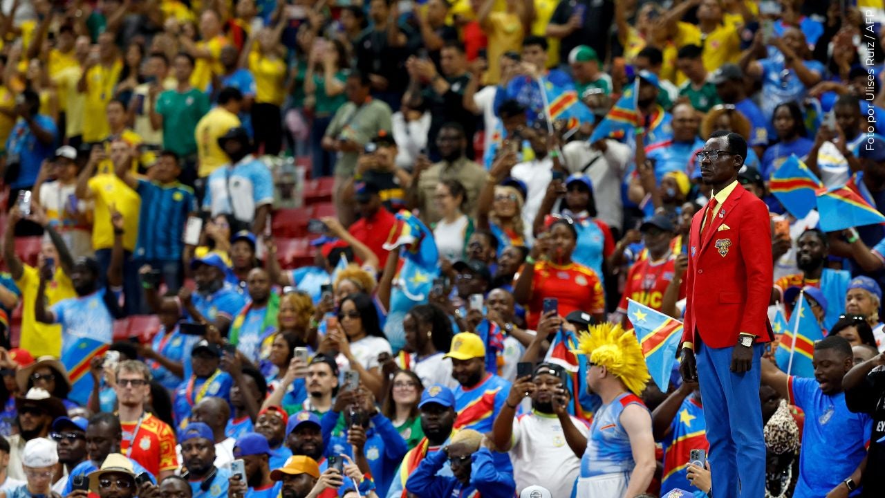 El hincha estatua del Congo llegó al Mundial 2026