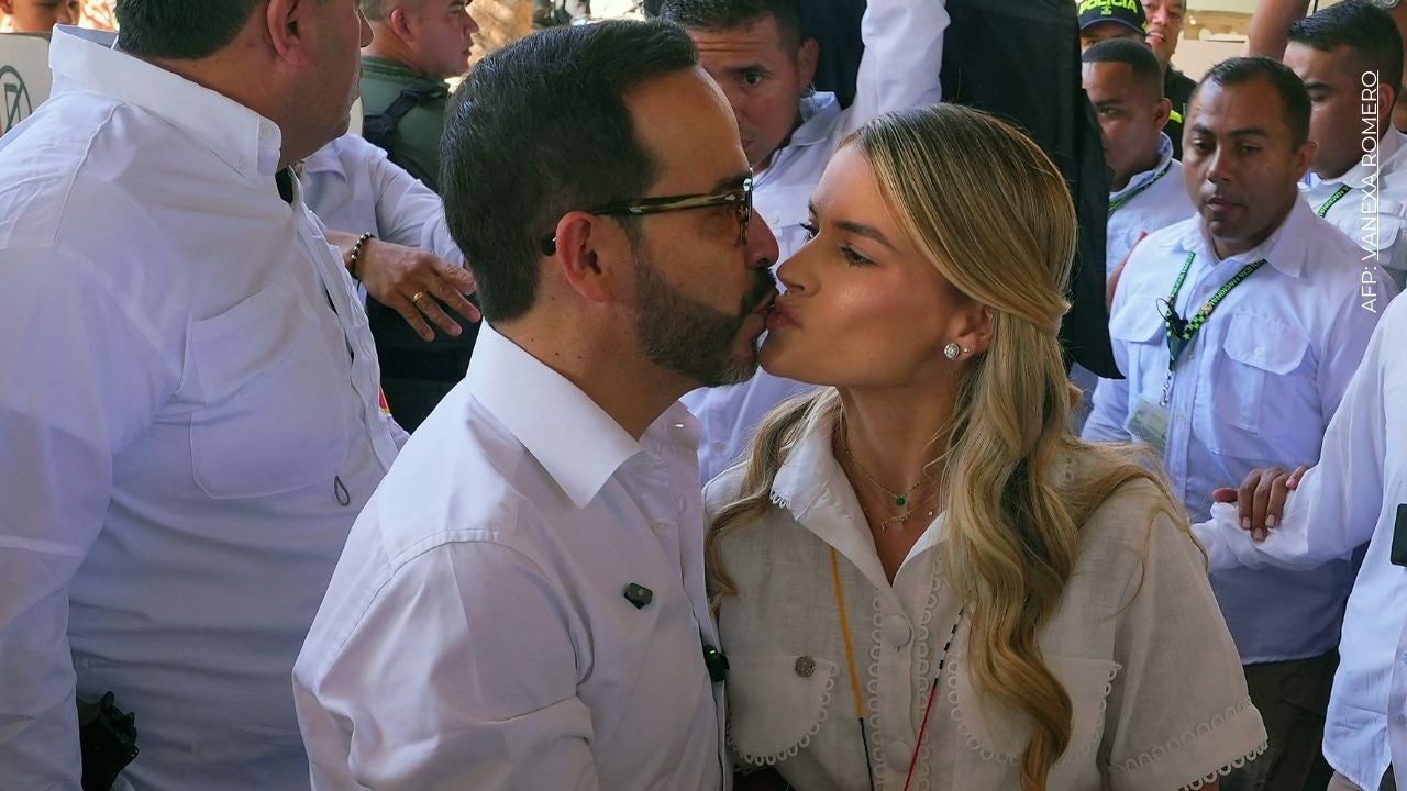 abelardo de la espriella sorprende a su esposa con dedicatoria