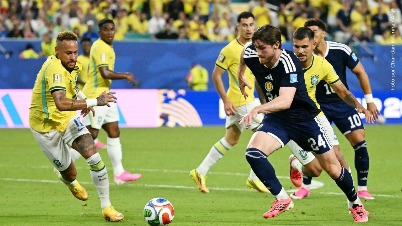 Abducción alienígena en el partido de Brasil