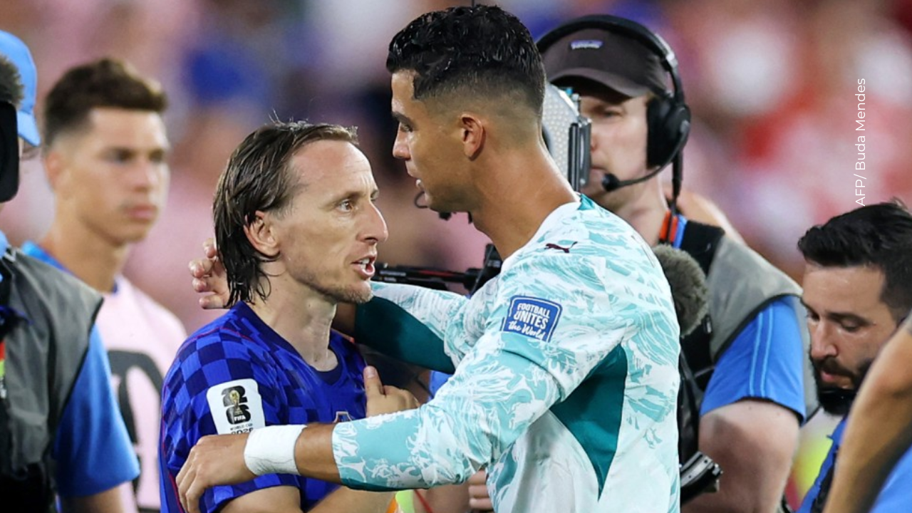El momento entre Modric y Cristiano Ronaldo tras la derrota de Croacia
