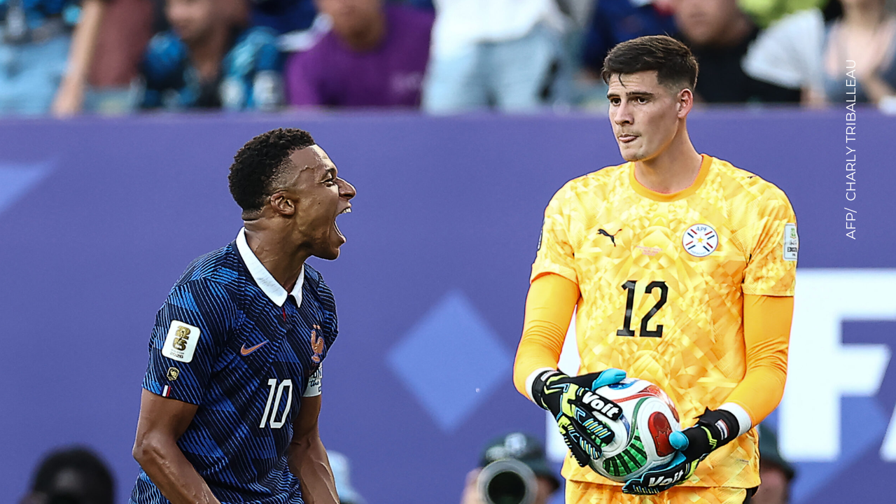 Jugador paraguayo reveló qué le dijo Mbappé tras el polémico partido