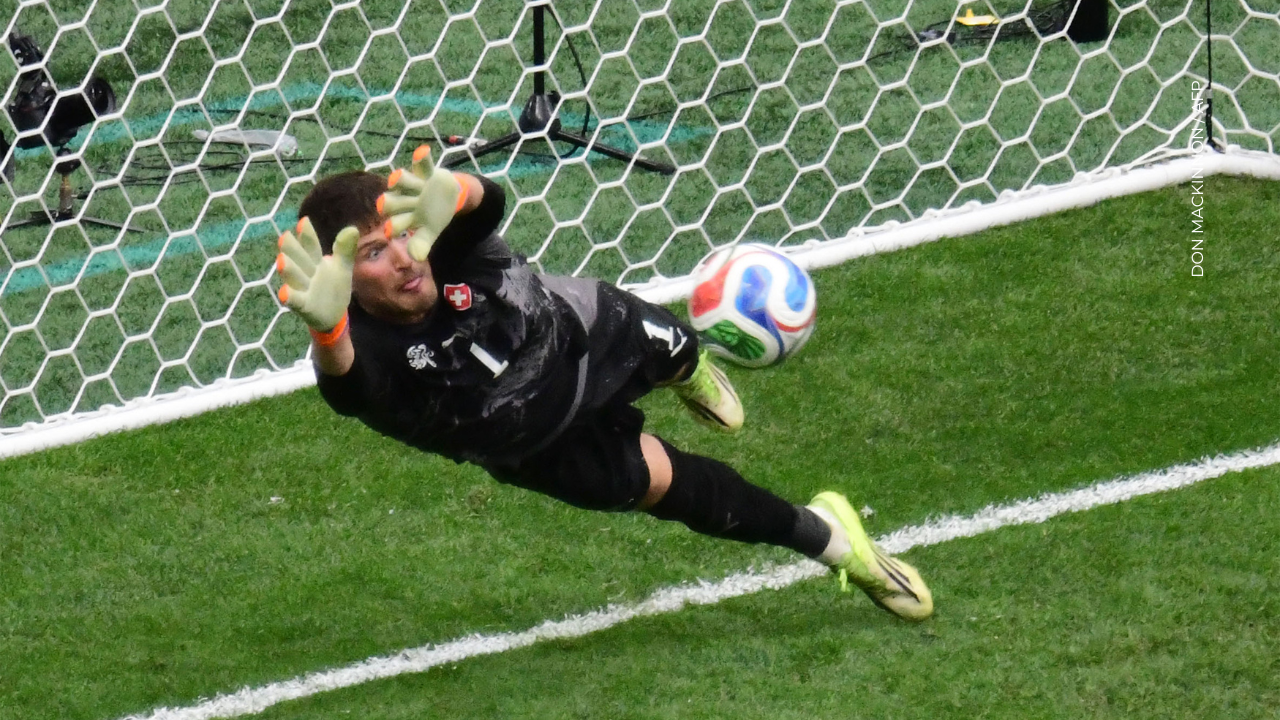 ¿Qué dijo Gregor Kobel tras la victoria contra Colombia?