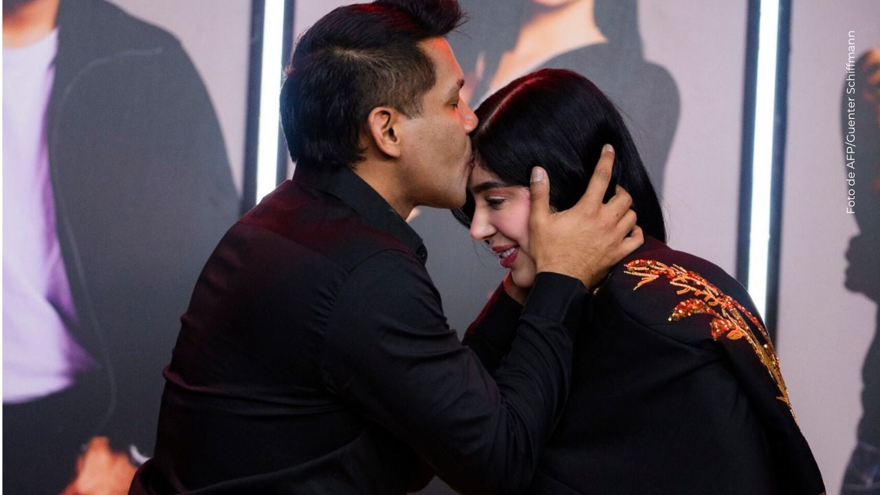 Mariana Zapata recibió críticas y Juanda Caribe reaccionó con contundente mensaje