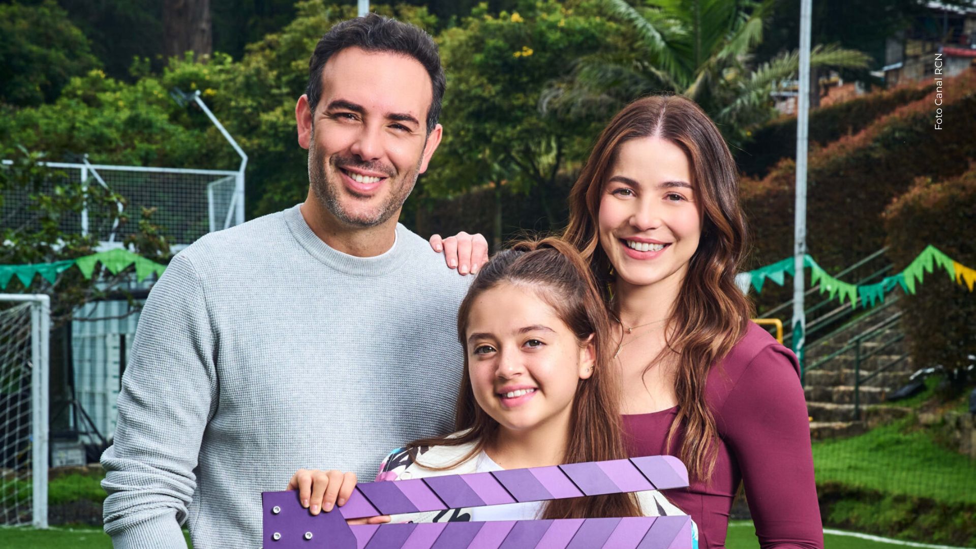 Hanny Vizcaíno, Sebastián Martínez y Juliette Pardau