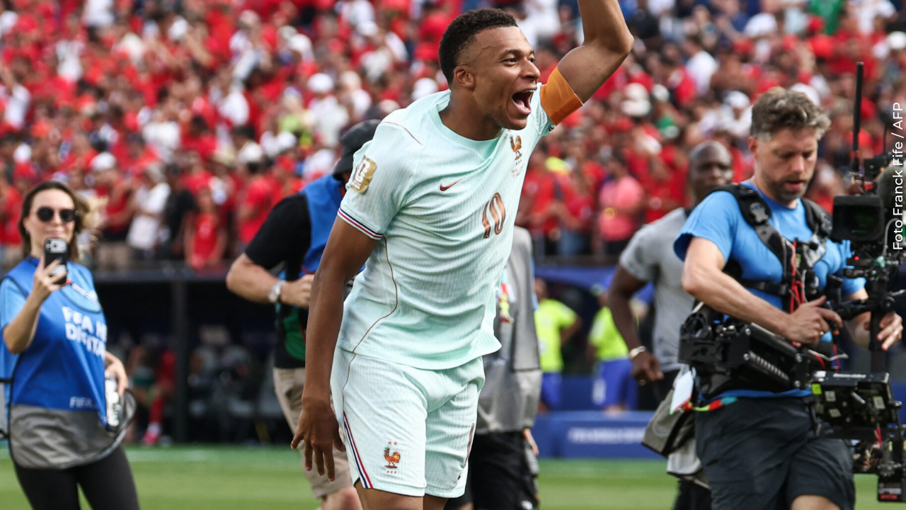 La respuesta de Mbappé tras preocupar a Francia por una lesión en el tobillo