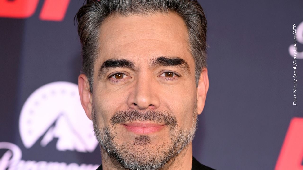 El actor Omar Chaparro asiste a un evento de Paramount+