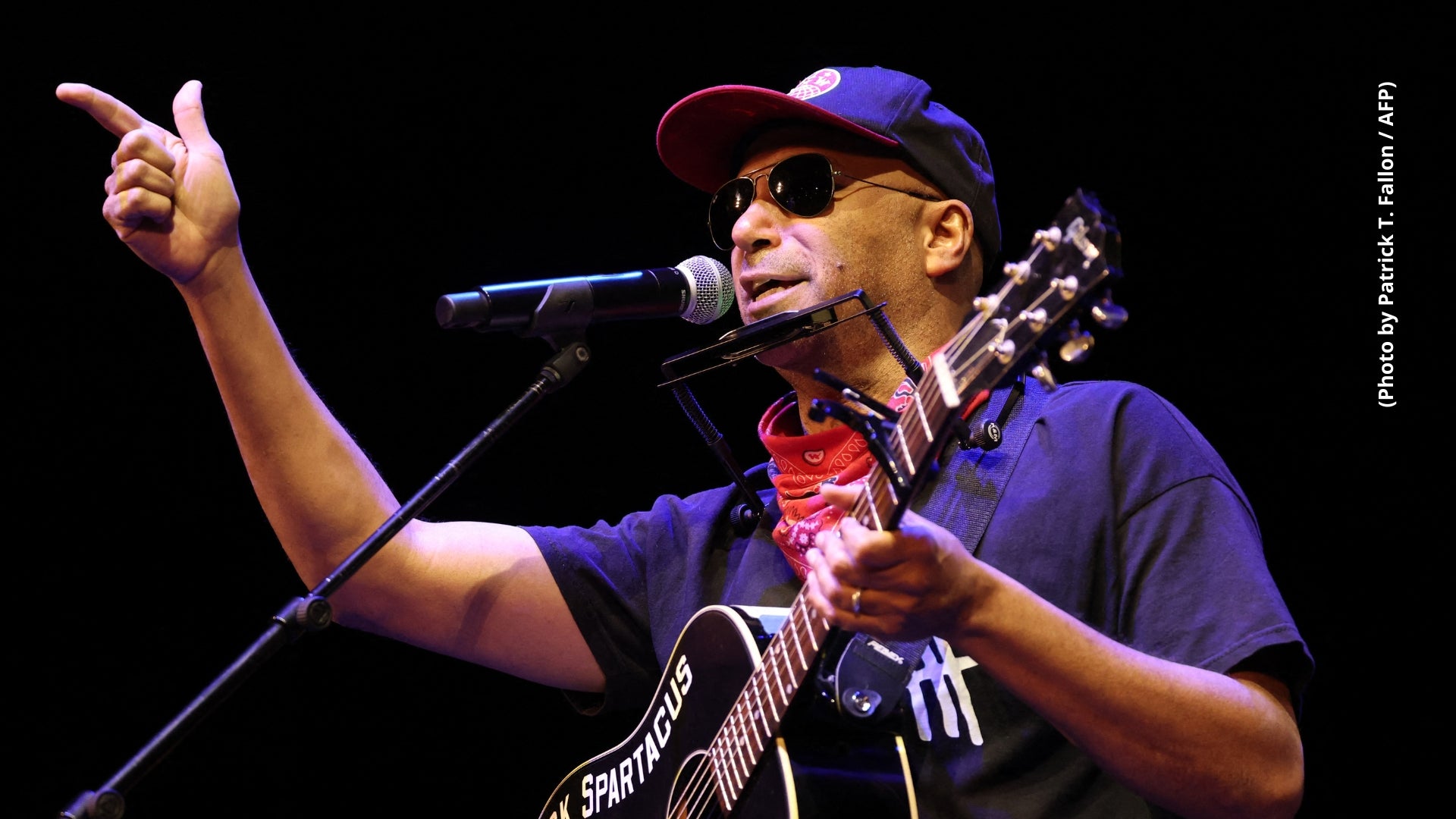 Tom Morello confirmó el fallecimiento de su madre a los 102 años