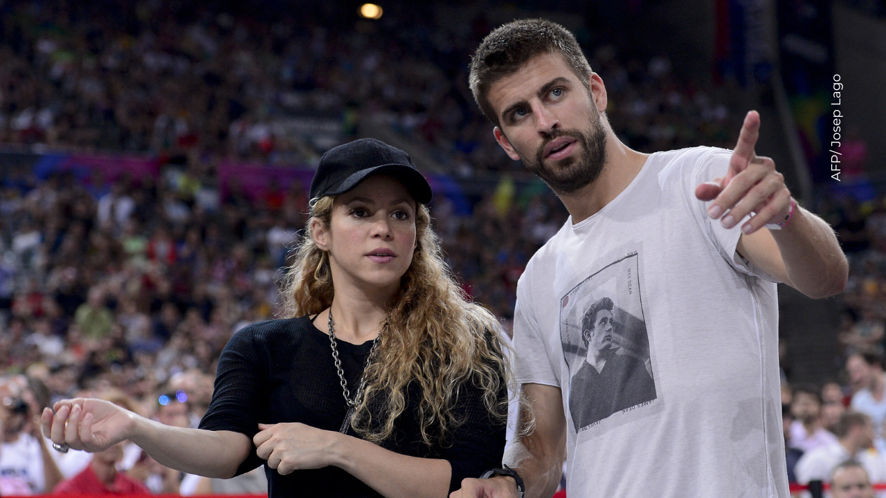 Captan a Piqué mientras suena Shakira