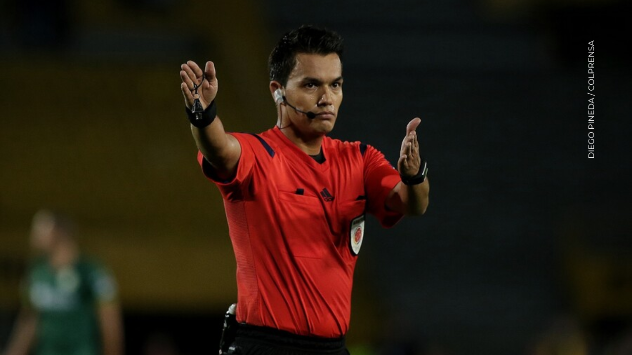 Nicolás Gallo es el árbitro colombiano que fue elegido para la final del Mundial 2026