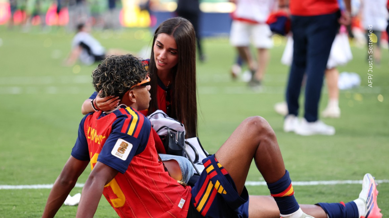 Polémicos videos del pasado ponen a la novia de Lamine Yamal en el centro de las críticas