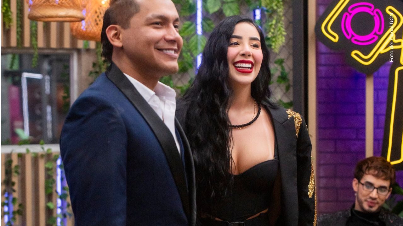 Juanda Caribe y Mariana Zapata
