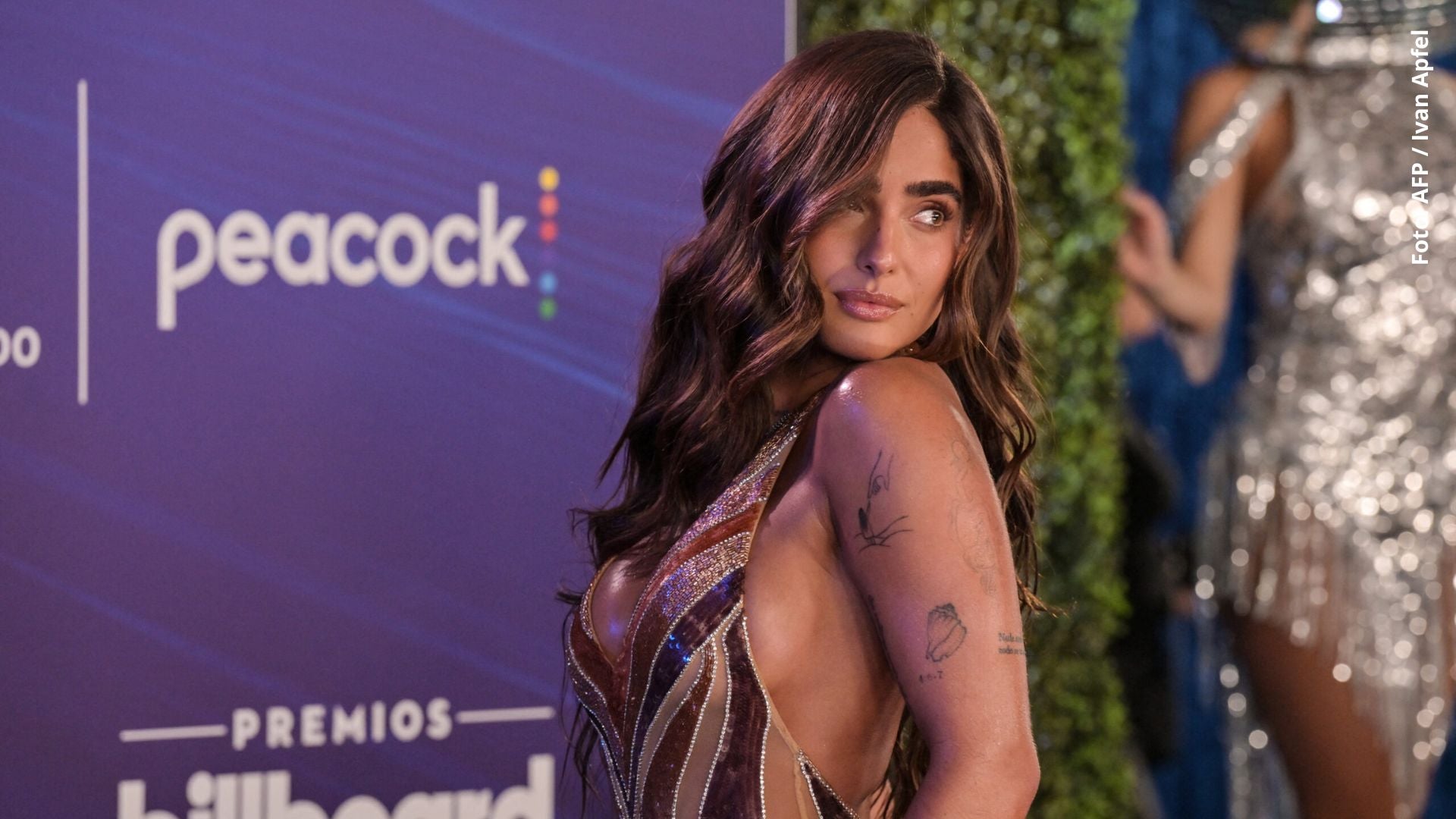 La influencer y modelo venezolana Isabella Ladera les respondió a los fans que estaban preguntando por su físico tras haber tenido a su hijo.