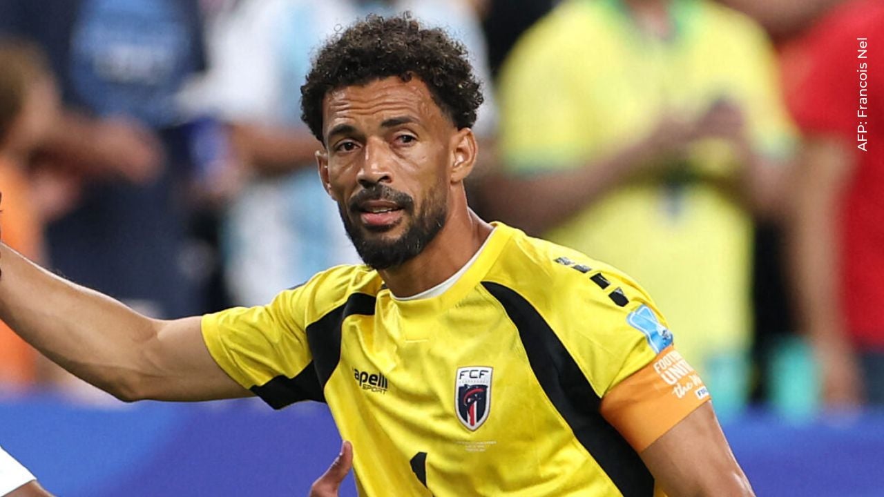 Arquero de cabo verde llora