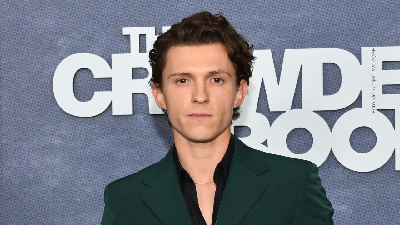 Tom Holland fue sorprendido por exfutbolista en su viaje a México.