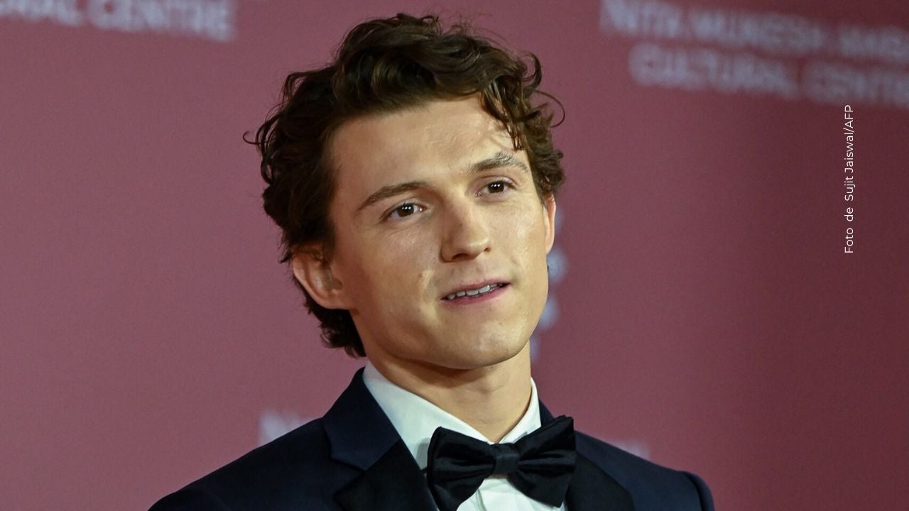 Tom Holland se encuentra promocionando la cuarta entrega de Spiderman. 