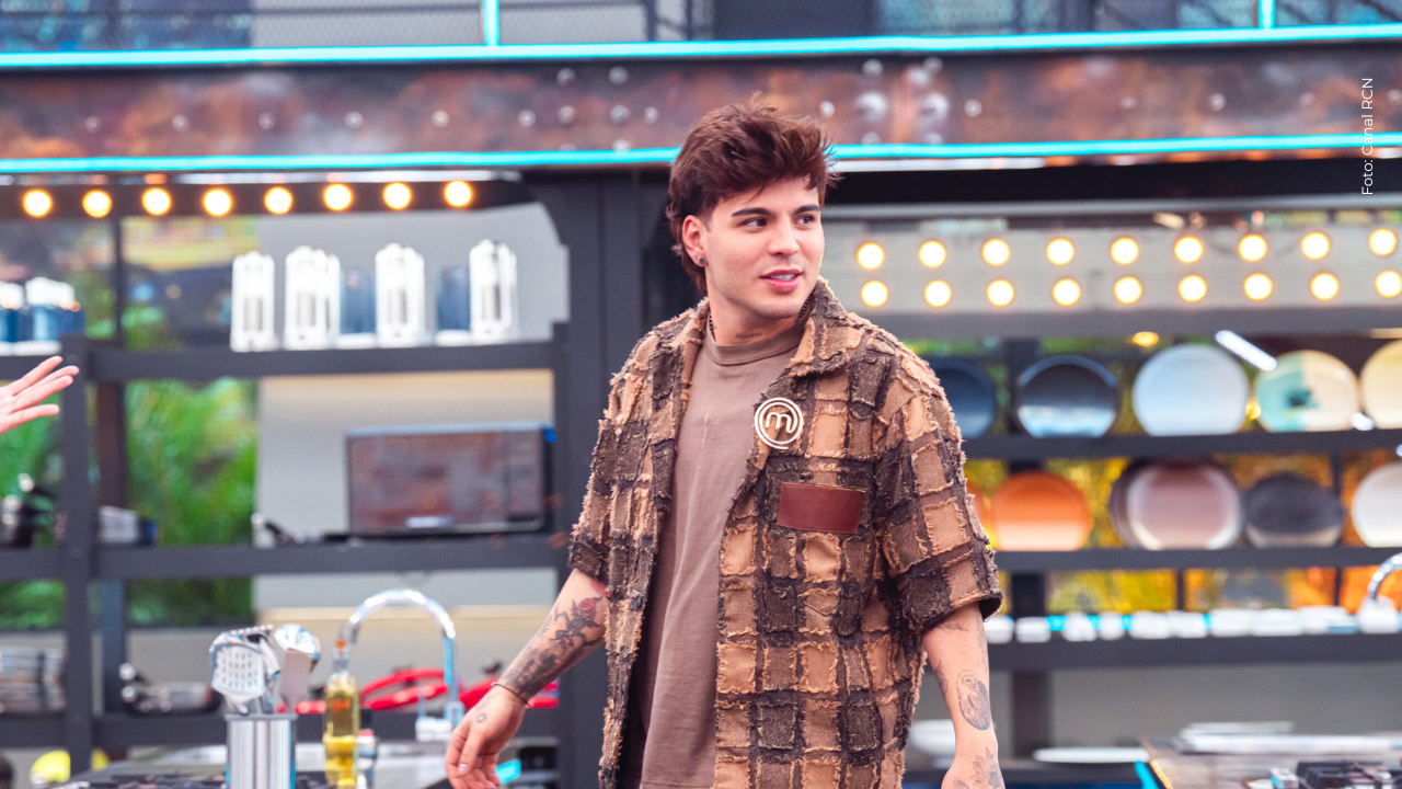 Conoce al guapo hermano de Sebastián Villalobos que también es influencer, ¿se parecen?