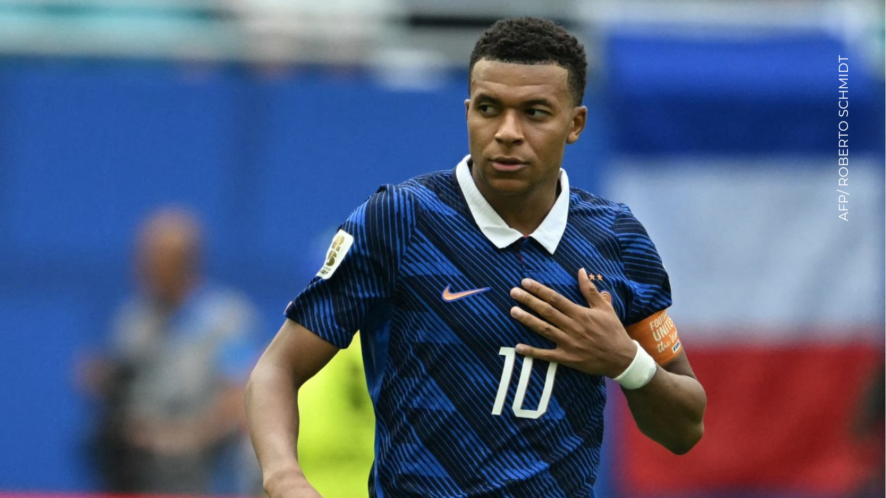 Ester Expósito sorprendió con decisión tras las supuestas fotos de Mbappé