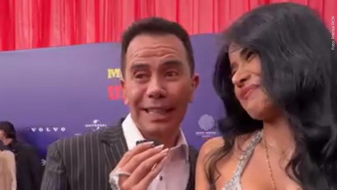 Jhonny Rivera se casó a principios de este año con Jenny López.