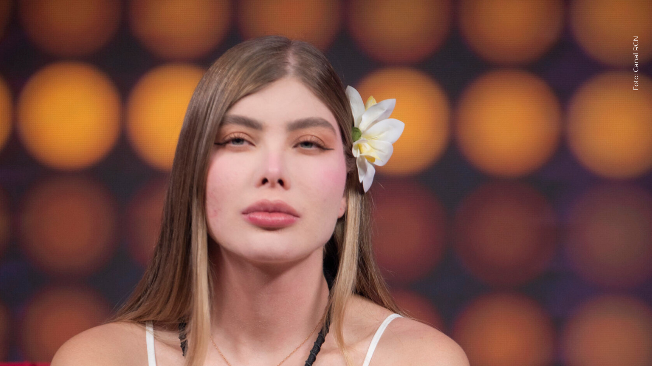 Felipe Saruma reaparece en redes tras darse un beso en público con Sofía Jaramillo: ¿qué dijo?
