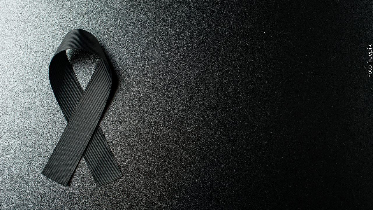 Confirman la muerte de reconocido reportero de espectáculos; llevaba años luchando por su salud
