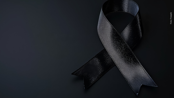Duelo en las redes, murió famoso actor y cantante tras un grave hecho: así se confirmó