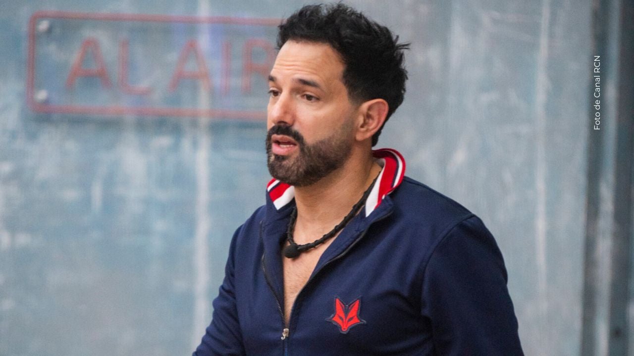 Alejandro Estrada expresó que actúa por amor al arte.