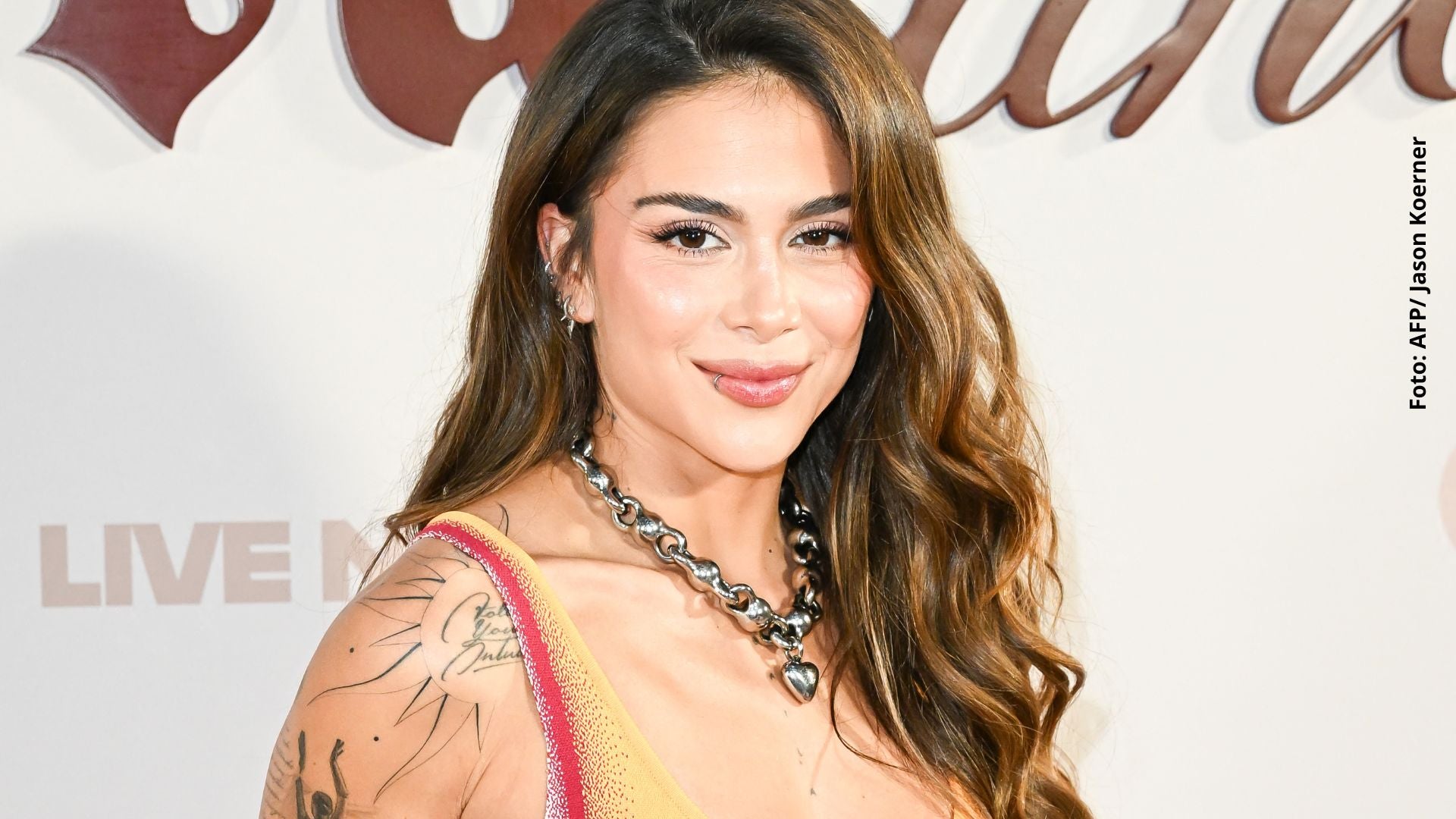 Greeicy será la encargada de abrirle el tercer concierto en Los Ángeles a Karol G y demostró que sigue pensando en Colombia.