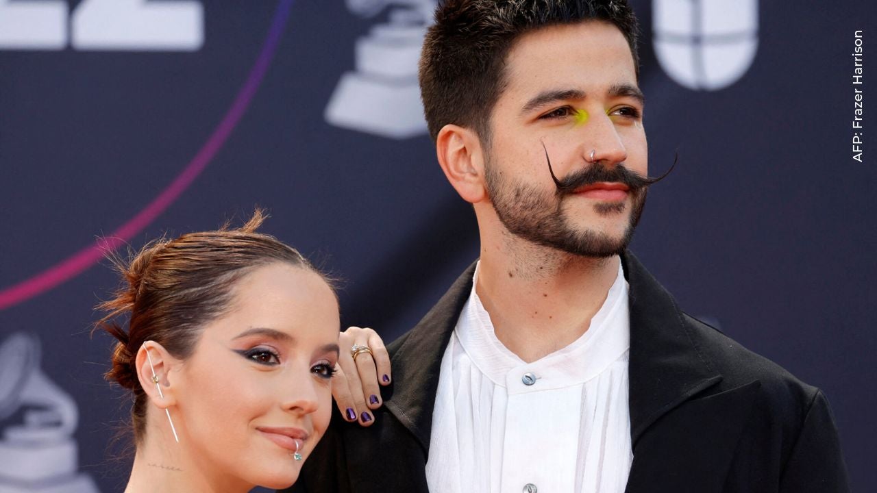 camilo presume sus hijas en video