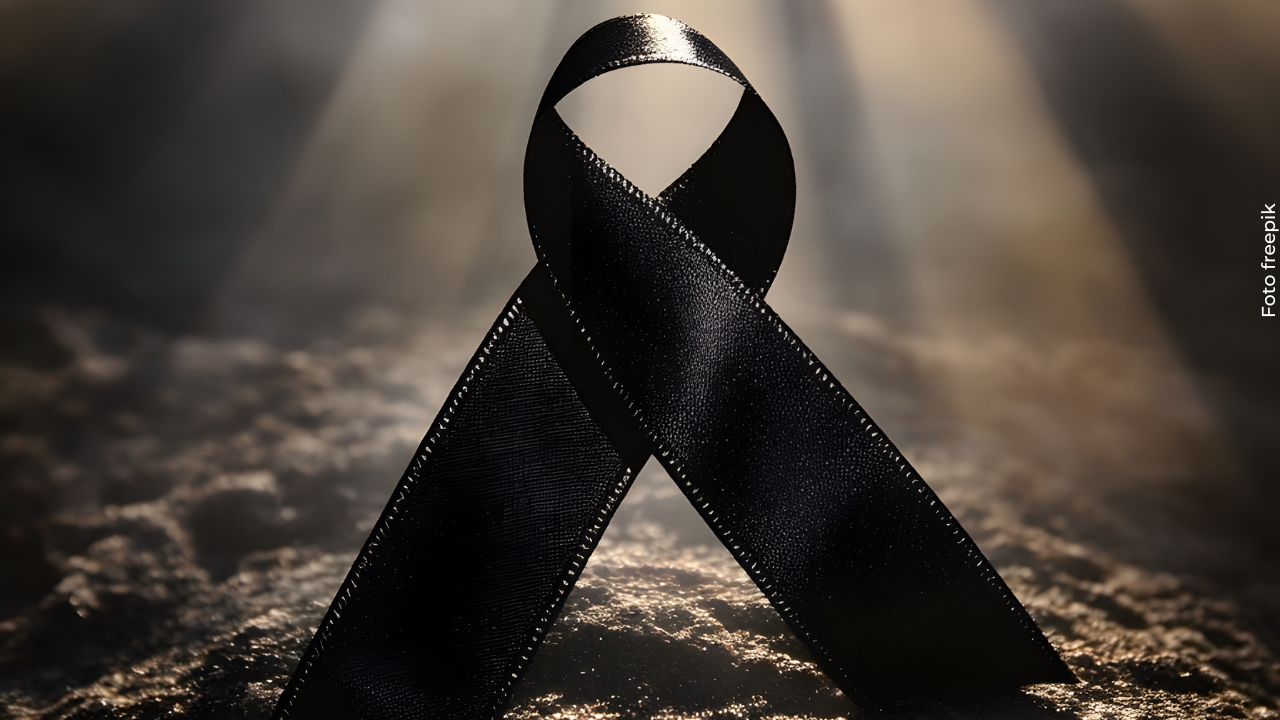 Murió reconocido actor y presentador a los 49 años; su esposa lo encontró sin vida