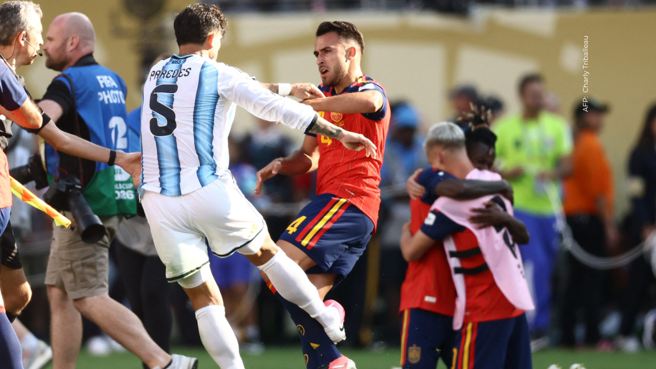 Así reapareció Leandro Paredes en redes tras ser sancionado por un altercado en la final del Mundial