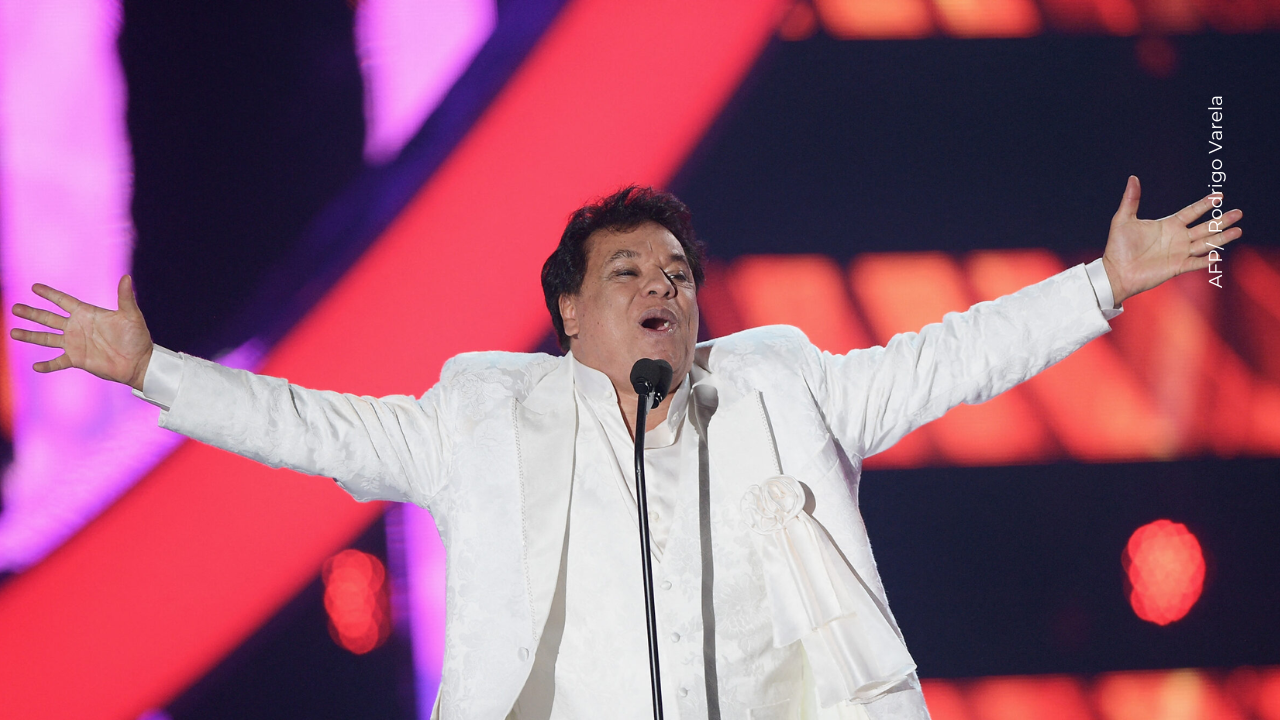 Juan Gabriel estaría vivo, según periodista mexicano que asegura tener contacto con él