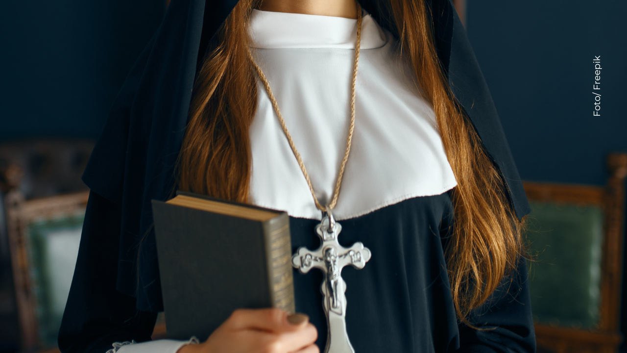 Dos exmonjas se conocieron en un convento y se casaron