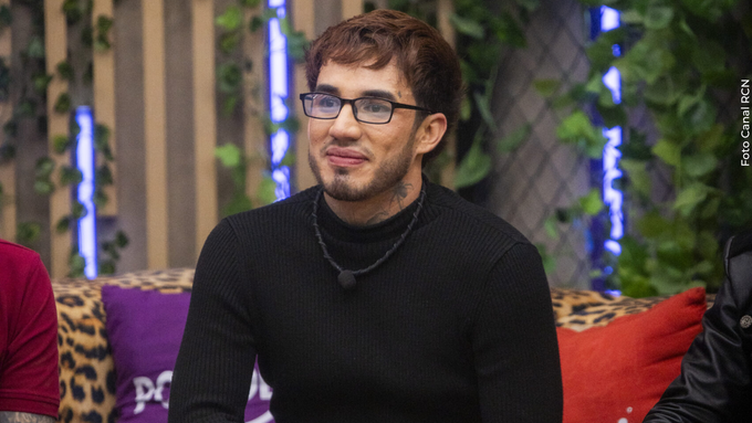 valentino lazaro habla de su esquizofrenia 