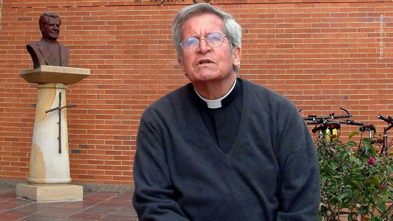 Así fue el curioso reto de Jorge Barón al Padre Diego Jaramillo: “batalla de aura”
